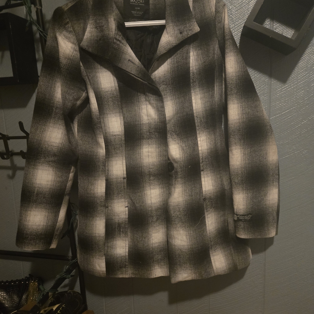 Elegant Black and White Plaid Women's Blazer
